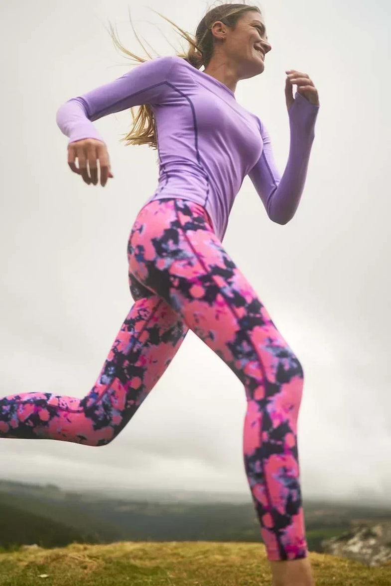 Stride into the Holidays: Unwrap the Best Christmas Gifts for Runners from Bamboo Clothing