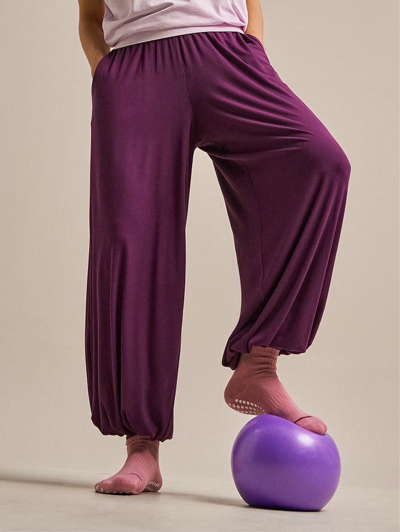 Women's Yoga Pants and Trousers