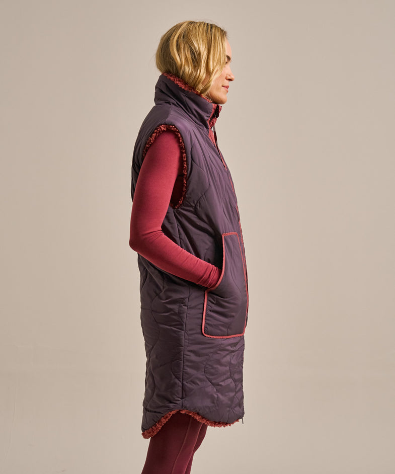 Bam2330 Reversible Longline Gilet Damson Clothing 10