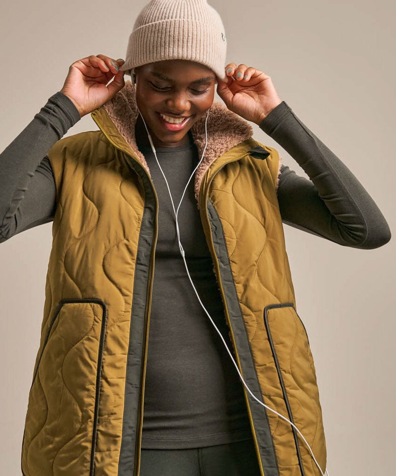Bam2330 Zero Reversible Gilet Golden Olive Clothing 1