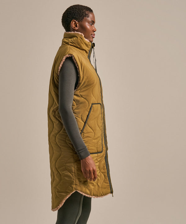 Bam2330 Zero Reversible Gilet Golden Olive Clothing 3