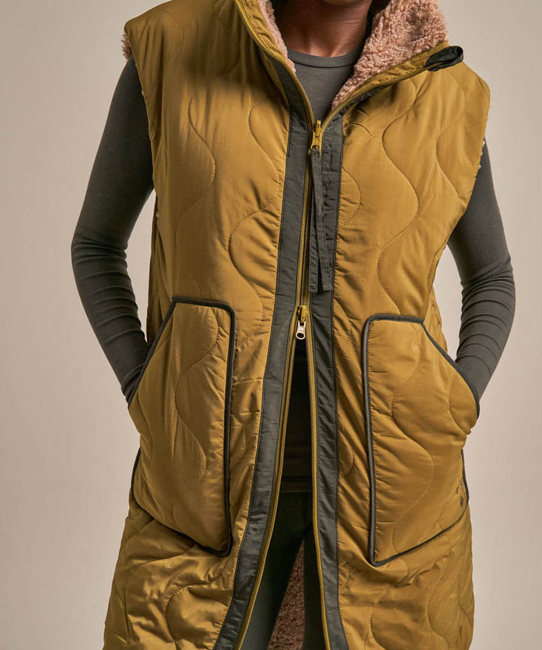 Bam2330 Zero Reversible Gilet Golden Olive Clothing 6