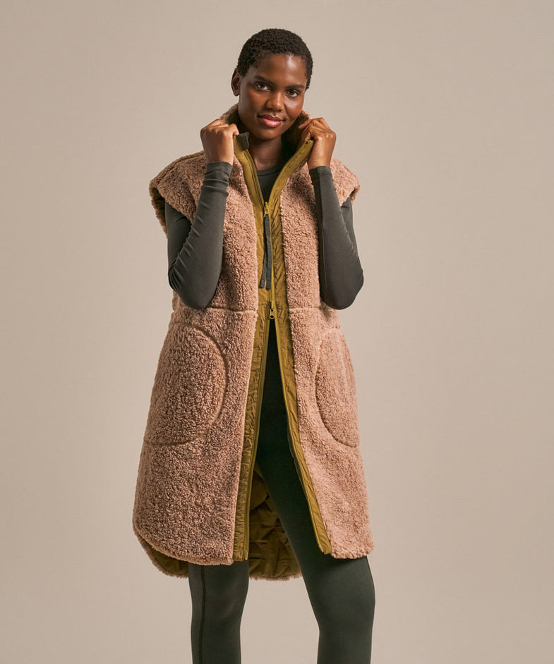 Bam2330 Zero Reversible Gilet Golden Olive Clothing 9