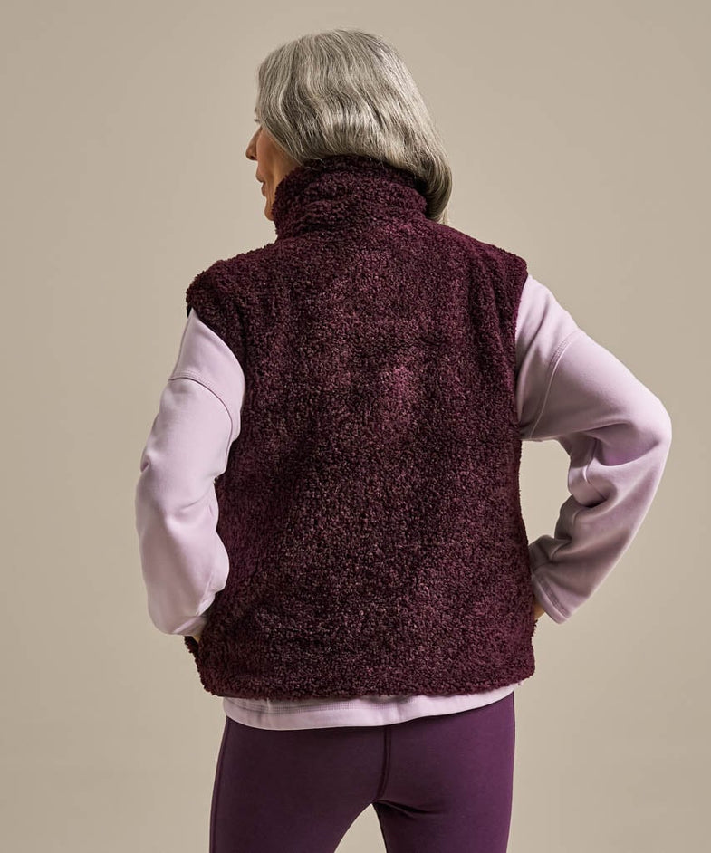 Bam2331 73 Zero Boxy Fleece Gilet Damson Bam Clothing 4