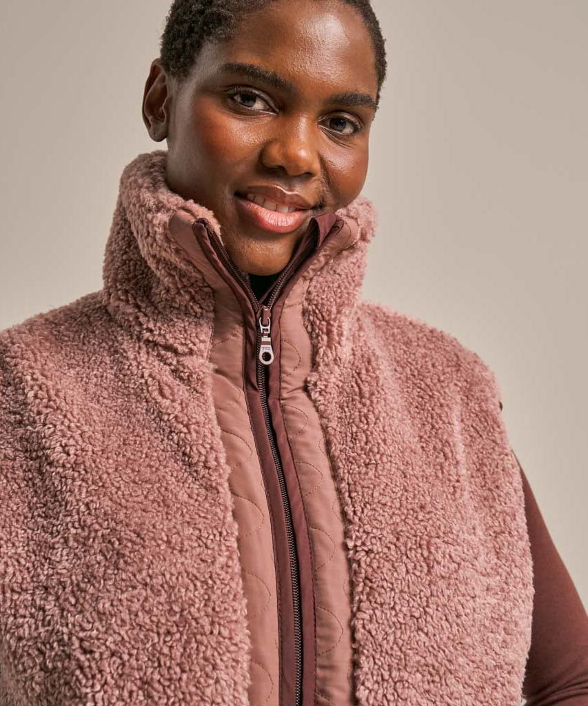 73 Zero Boxy Fleece Gilet (Macaron) – BAM Clothing