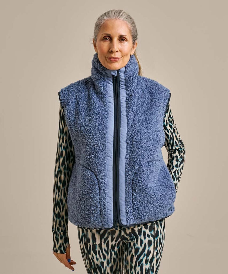 Bam2331 Zero Boxy Fleece Gilet Turtle Dove Bam Clothing 2