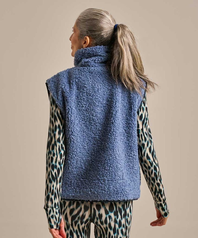 Bam2331 Zero Boxy Fleece Gilet Turtle Dove Bam Clothing 4