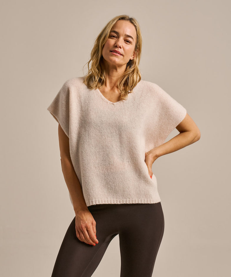 Bam2483 Sleeveless Layering Boxy Knitted Top Oat Clothing 2
