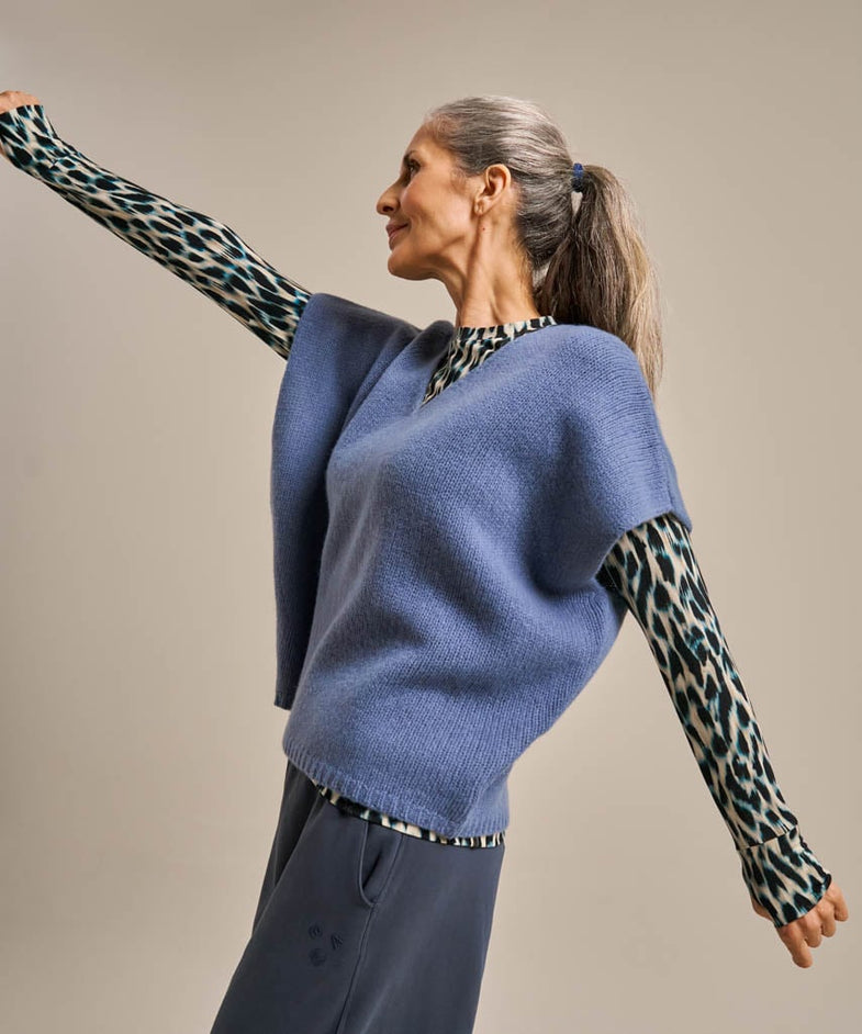 Bam2483 V Cool Down Top Turtle Dove Bam Clothing 5