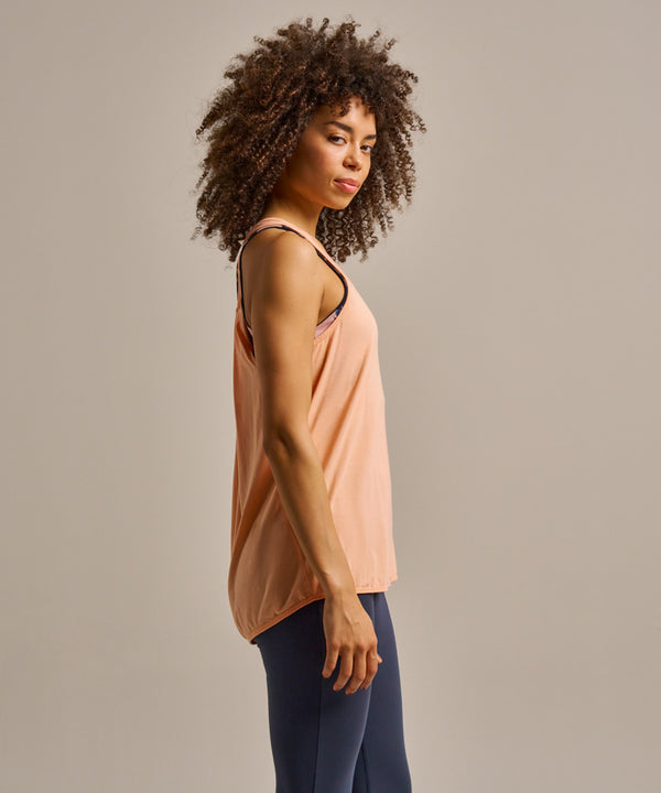 Bam2582 Everyday Energy Pleat Vest Apricot Clothing 3