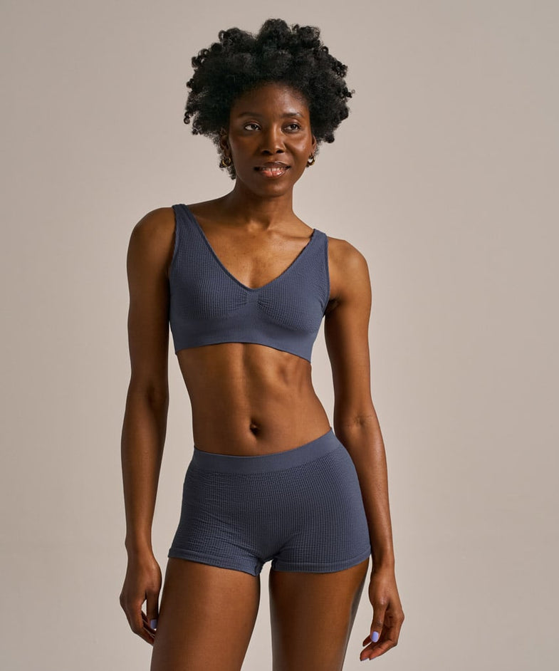Bam2606 Seamless Midi Short Storm Navy Bam Clothing 1