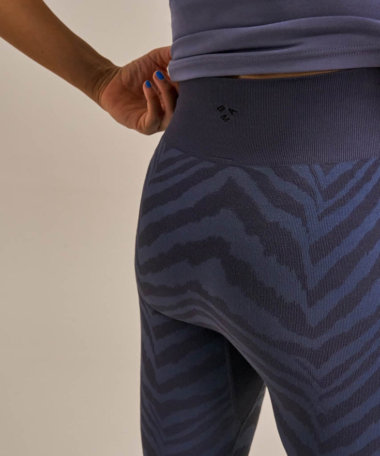 Bam2682 Seamless Legging Zebra Jacquard Storm Navy Bam Clothing 5