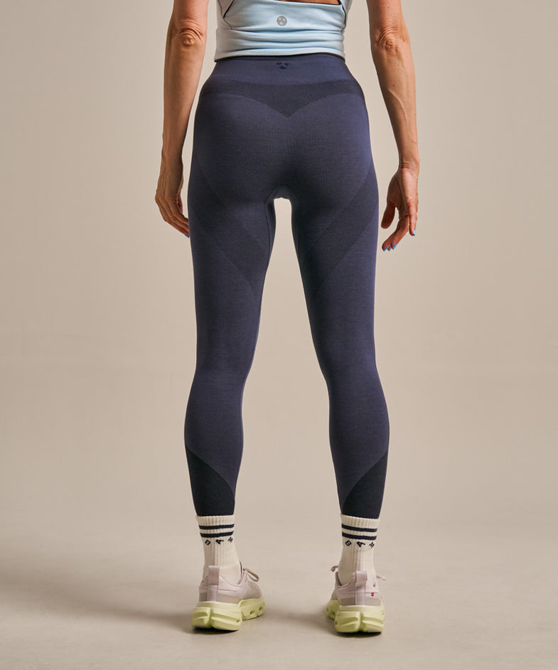Bam2682 Wonder Light Legging Storm Navy Black Clothing 4