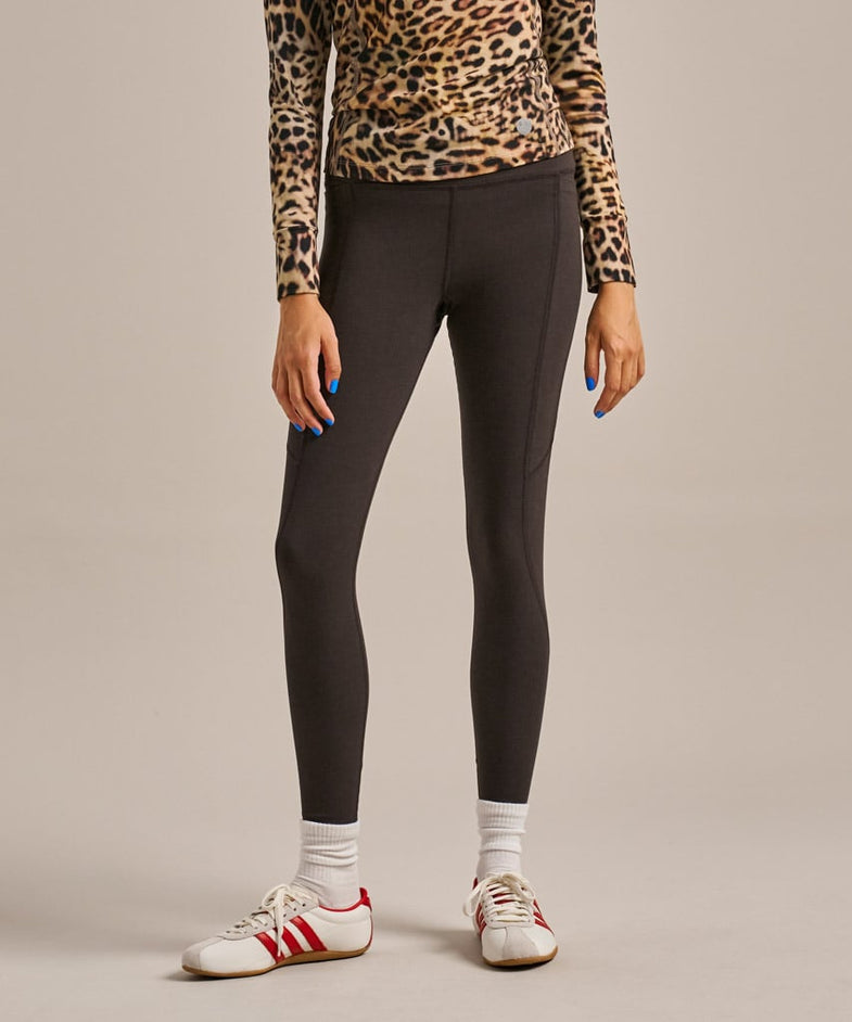 Bam2722 Side Pocket Leggings 78ths Bitter Chocolate Bam Clothing 2