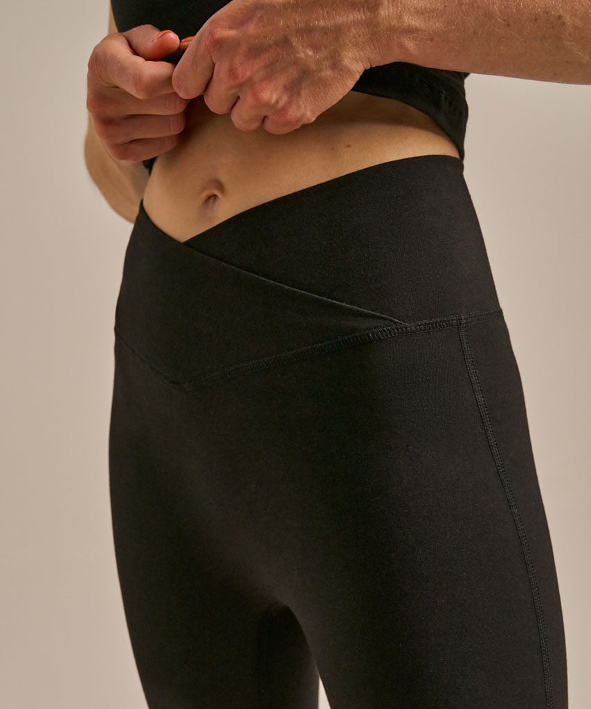 Enduro High Waisted Crossover Leggings