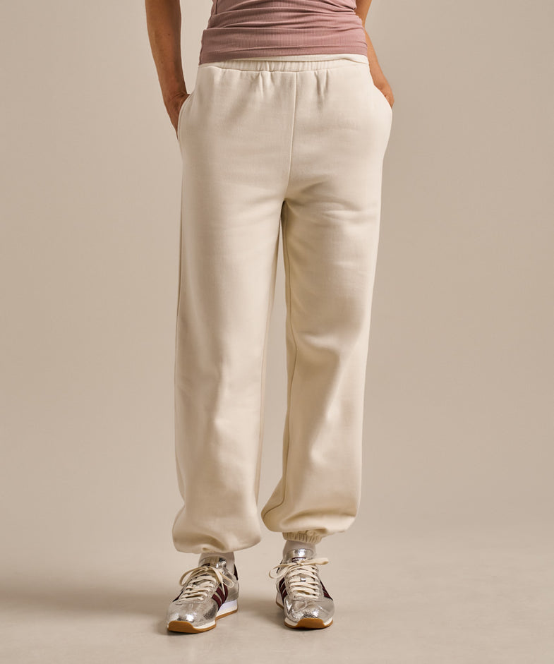 Bam2726 Recovery Sweat Pant Oat Milk Bam Clothing 2