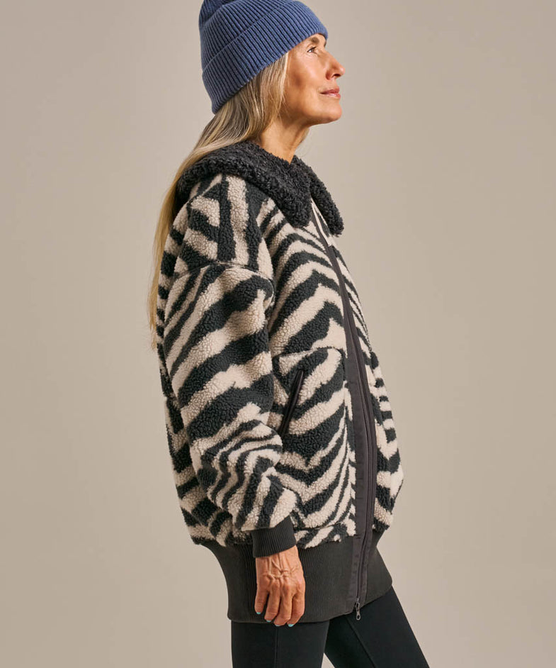 Bam2733 The Embrace Chuck On Zebra Jacquard Bam Clothing 4