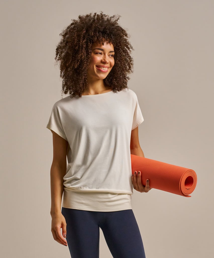 Short Sleeve Flow Top Oat Milk