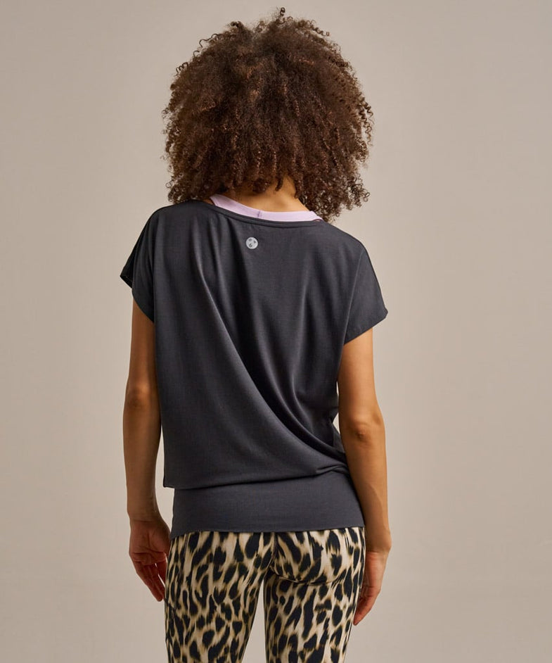 Bam2765 Short Sleeve Flow Top Washed Black Clothing 3