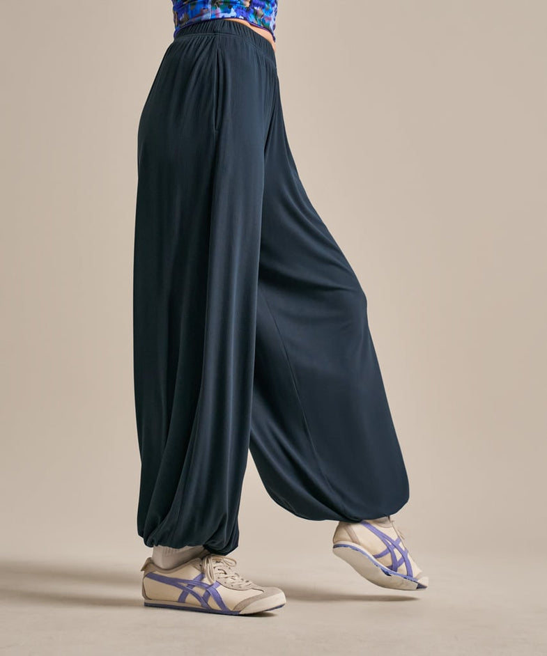 Bam2920 Ballon Yoga Pants Mariner Navy Clothing 3