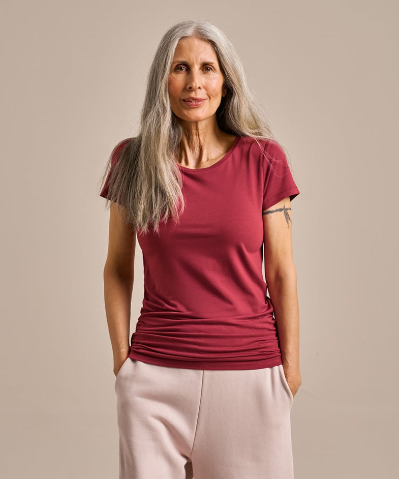 Bam846 Gathered Hem T Shirt Rose Garnet Clothing 2