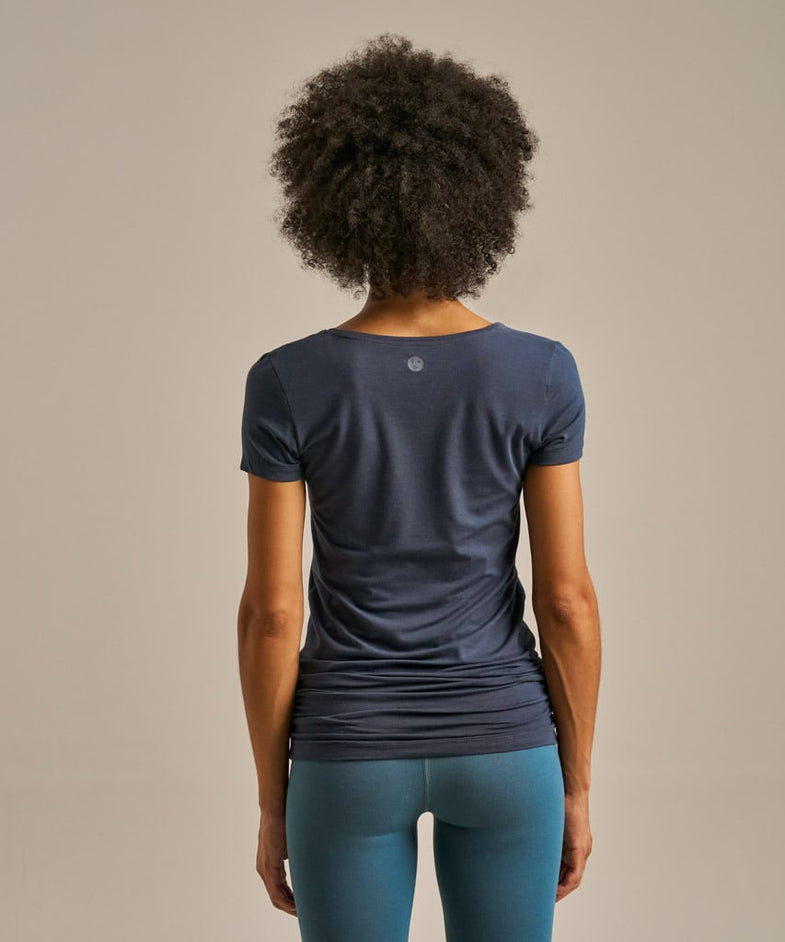 Bam846 Gathered Hem T Shirt Storm Navy Bam Clothing 2