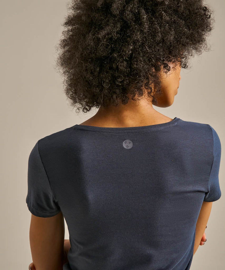 Bam846 Gathered Hem T Shirt Storm Navy Bam Clothing 4