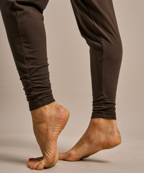 Bam1135 Grace Pant Bitter Chocolate Clothing 6
