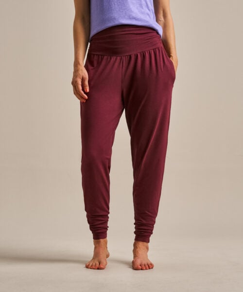 Bam1135 Grace Pant Dark Rose Garnet Clothing 1