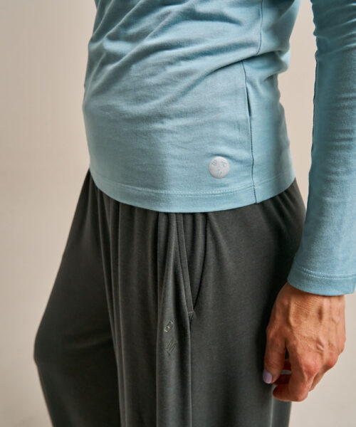Bam1252 Origin Layering Top Oceanic Blue Clothing 6