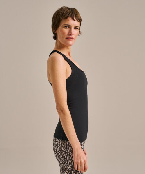 Bam2102 Mallea Cross Back Vest Black Bam Clothing 5