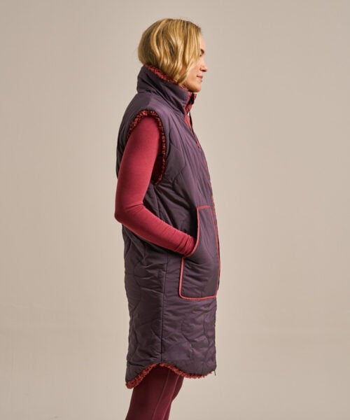 Bam2330 Reversible Longline Gilet Damson Clothing 10