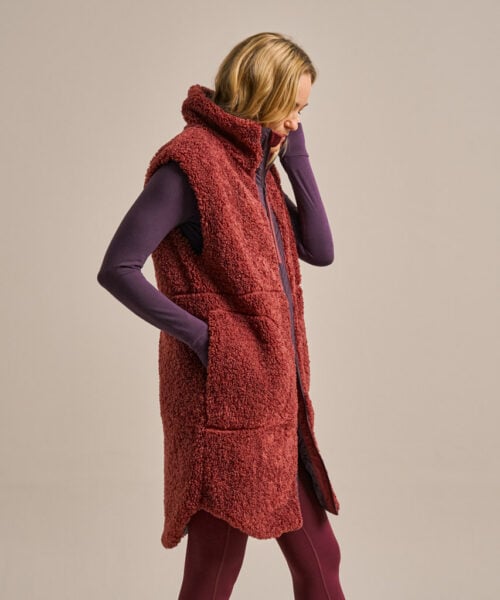 Bam2330 Reversible Longline Gilet Damson Clothing 3