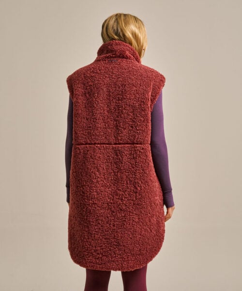 Bam2330 Reversible Longline Gilet Damson Clothing 4