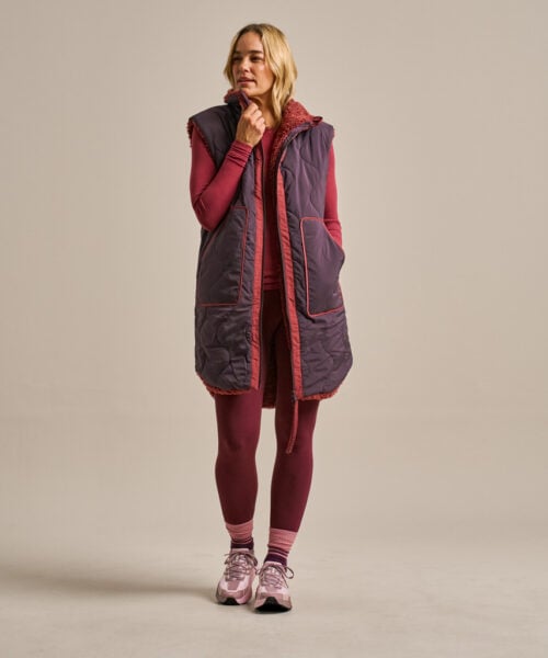 Bam2330 Reversible Longline Gilet Damson Clothing 8