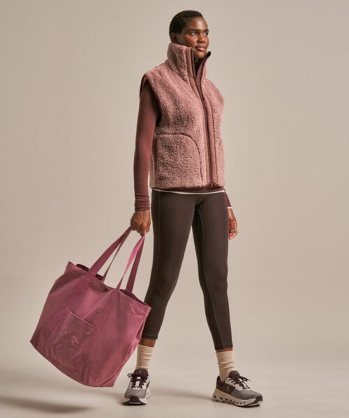 Bam2331 75 Zero Boxy Fleece Gilet Macaron Clothing 1