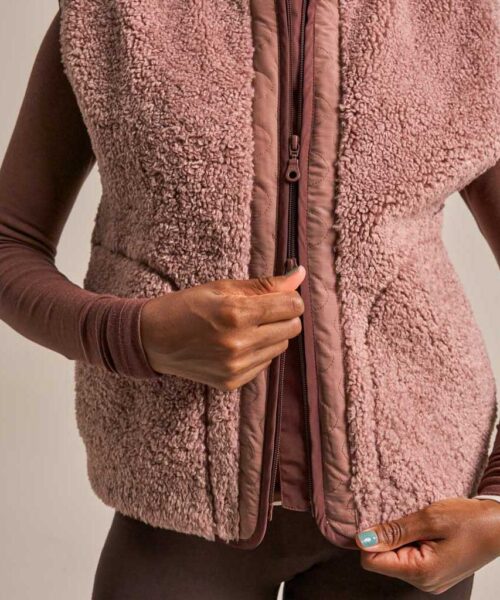 Bam2331 75 Zero Boxy Fleece Gilet Macaron Clothing 7