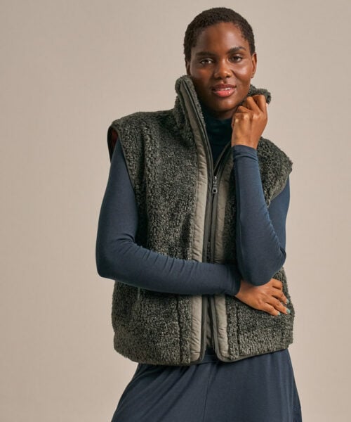Bam2331 Zero Boxy Fleece Gilet Juniper Clothing 2