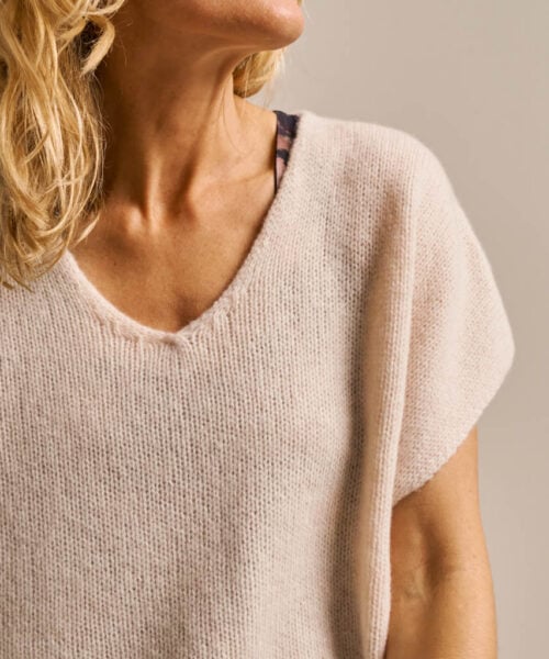Bam2483 Sleeveless Layering Boxy Knitted Top Oat Clothing 5