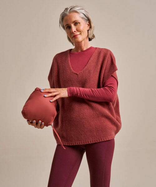 Bam2577 Packable Cloud Jacket Damson Clothing 10