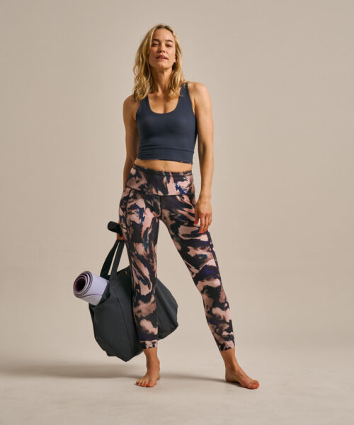 Bam2677 Reversible Enduro Crop Top Cirrus Navy Clothing 9