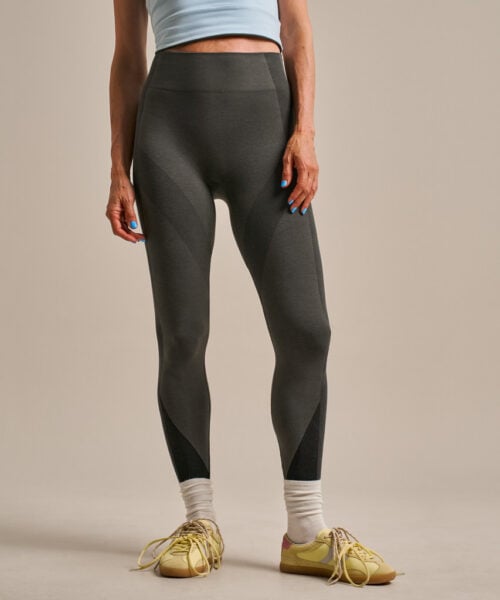 Bam2682 Seamless Legging Juniper Black Clothing 1