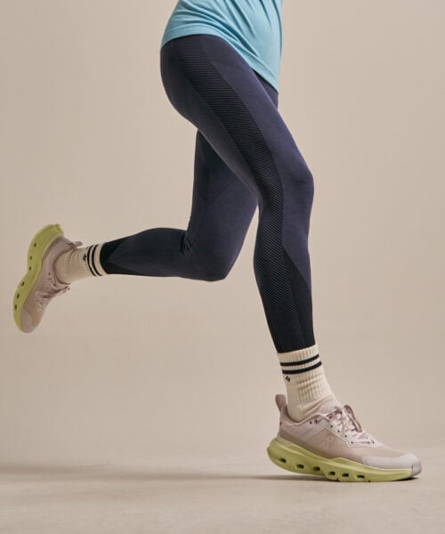 Bam2682 Wonder Light Legging Storm Navy Black Clothing 1