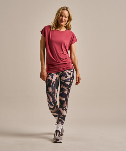 Bam2765 Short Sleeve Flow Top Rose Garnet Clothing 5