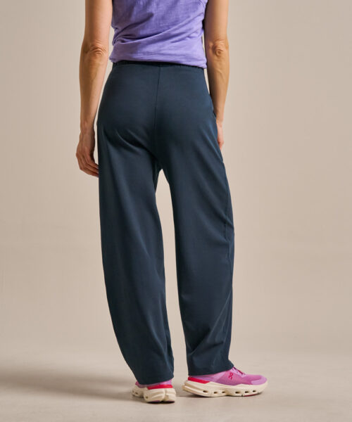 Bam2770 Tulip Yoga Pants Mariner Navy Clothing 3