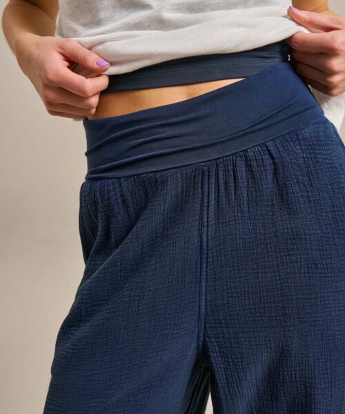 Bam2831 Tulip Leg Yoga Pant Mariner Navy Bam Clothing 5