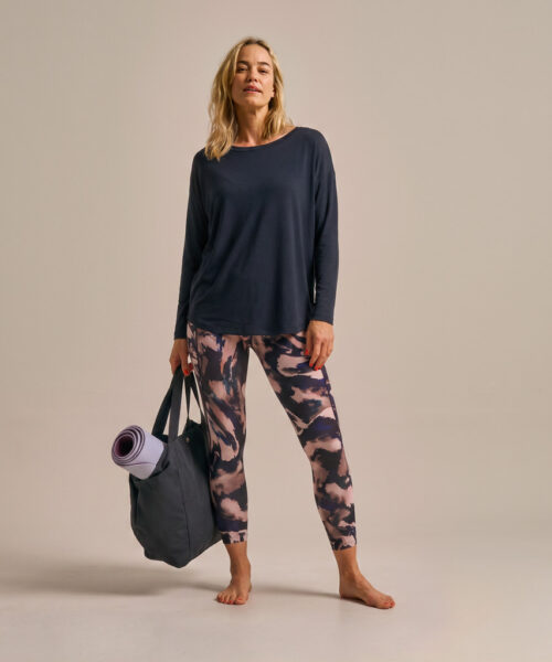 Bam2850 Long Sleeve Yoga Top Mariner Navy Clothing 5