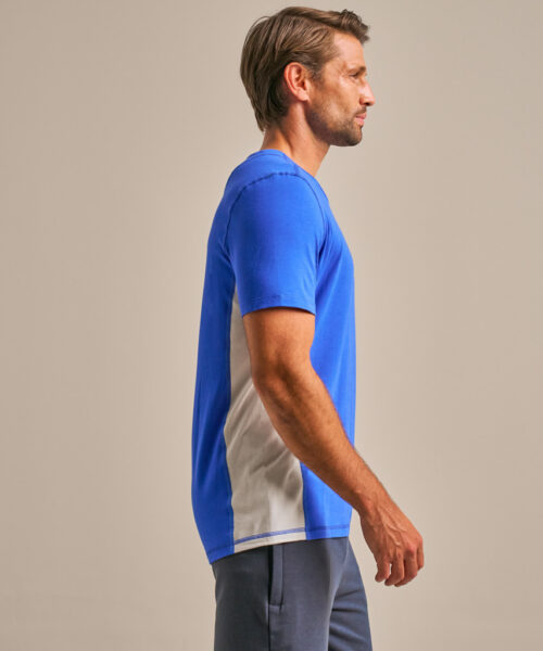 Bam2856 Air Training T. Shirt Amparo Blue Clothing 3