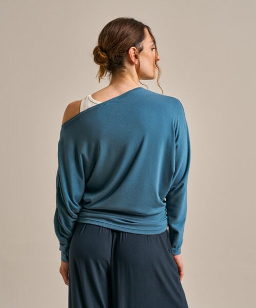 Bam2934 Drape Top Agate Blue Clothing 3