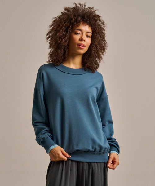Bam2957 Studio Sweatshirt Agate Blue Clothing 2
